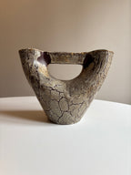 Vase sculptural en céramique brutaliste par Accolay