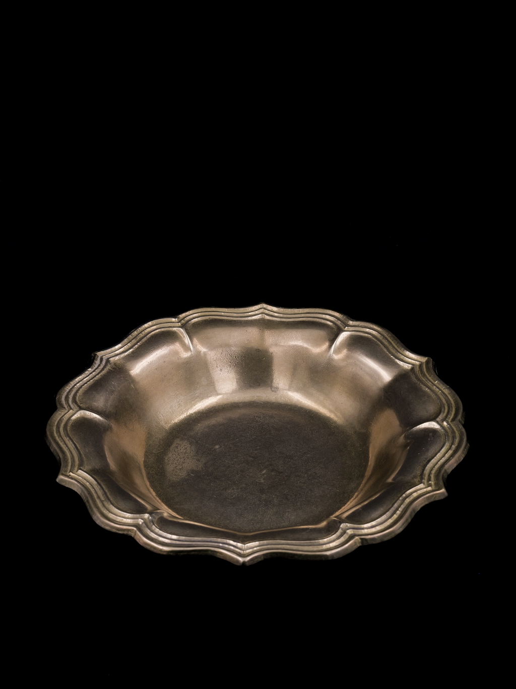 Scalloped Brass Decorative Bowl