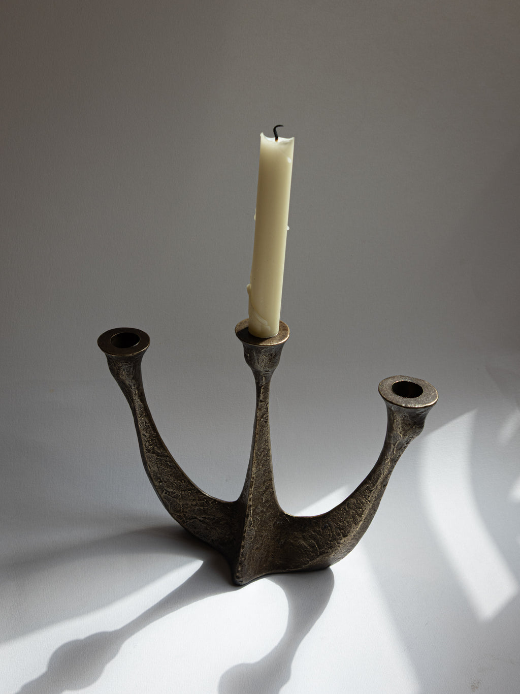 Candélabre brutaliste en bronze par Horst Dalbeck