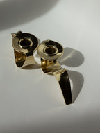 Paire de rares chandeliers en laiton de Carl M. Cohr