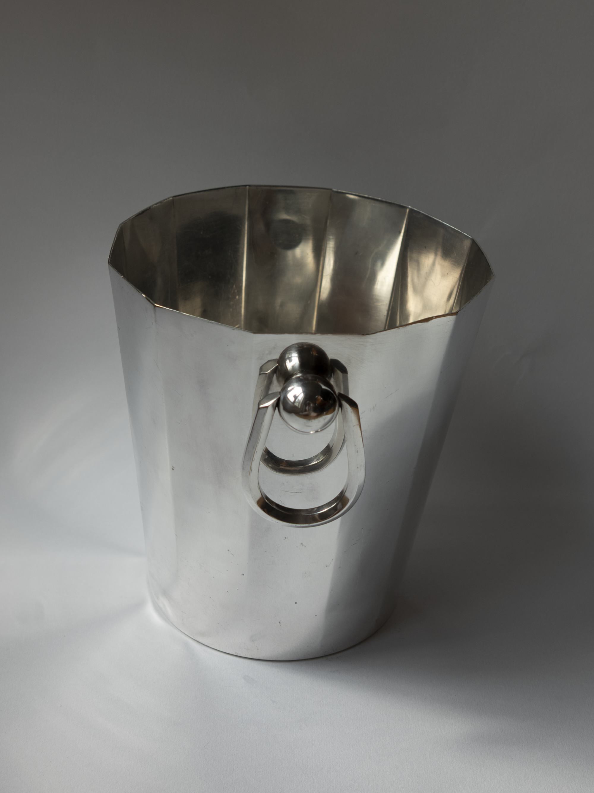 Deschamps Frères French Art Deco Silver-Plated Champagne Bucket, c. 1930s
