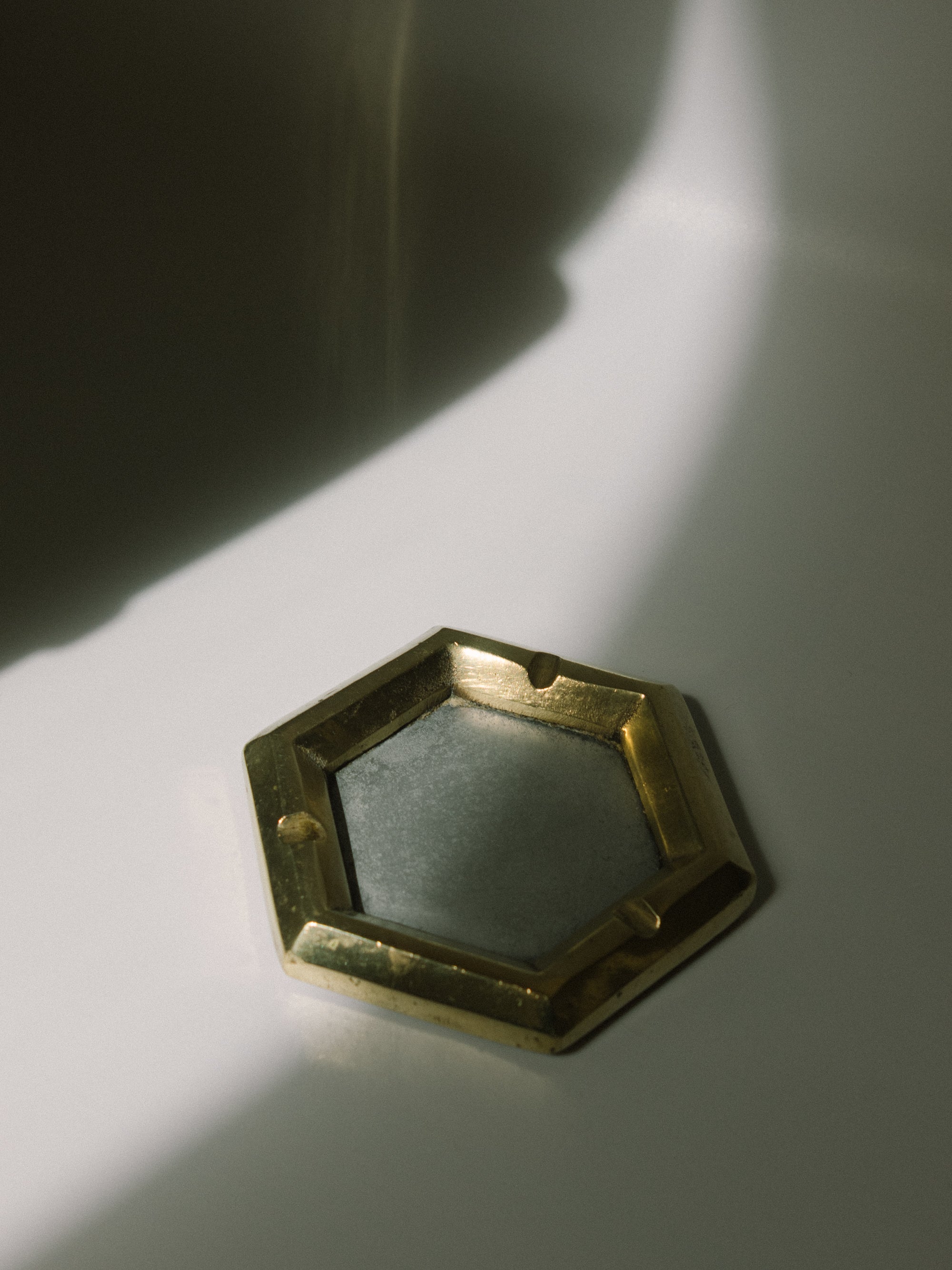 Cendrier hexagonal David Marshall