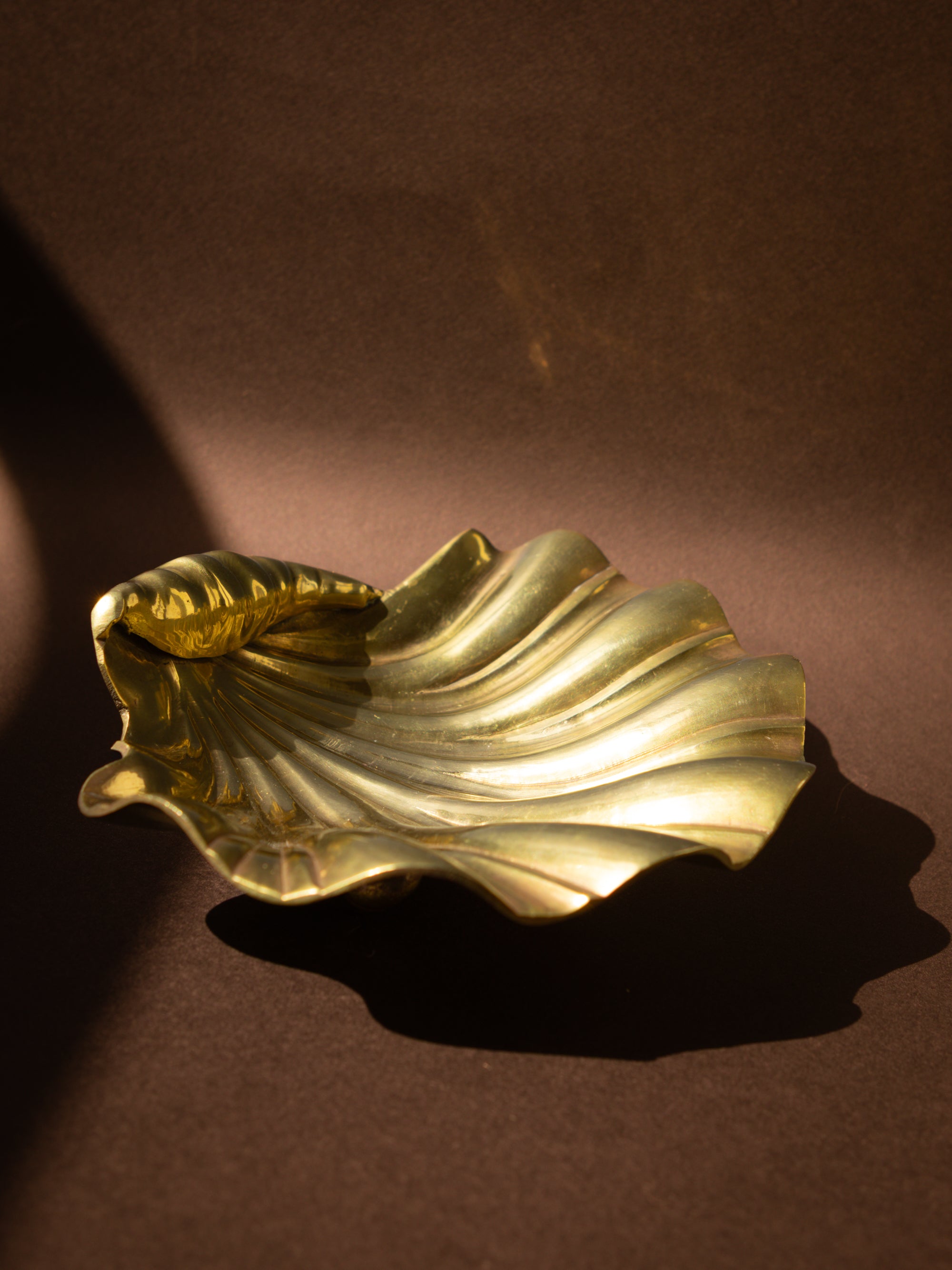 Coupe à pied en laiton