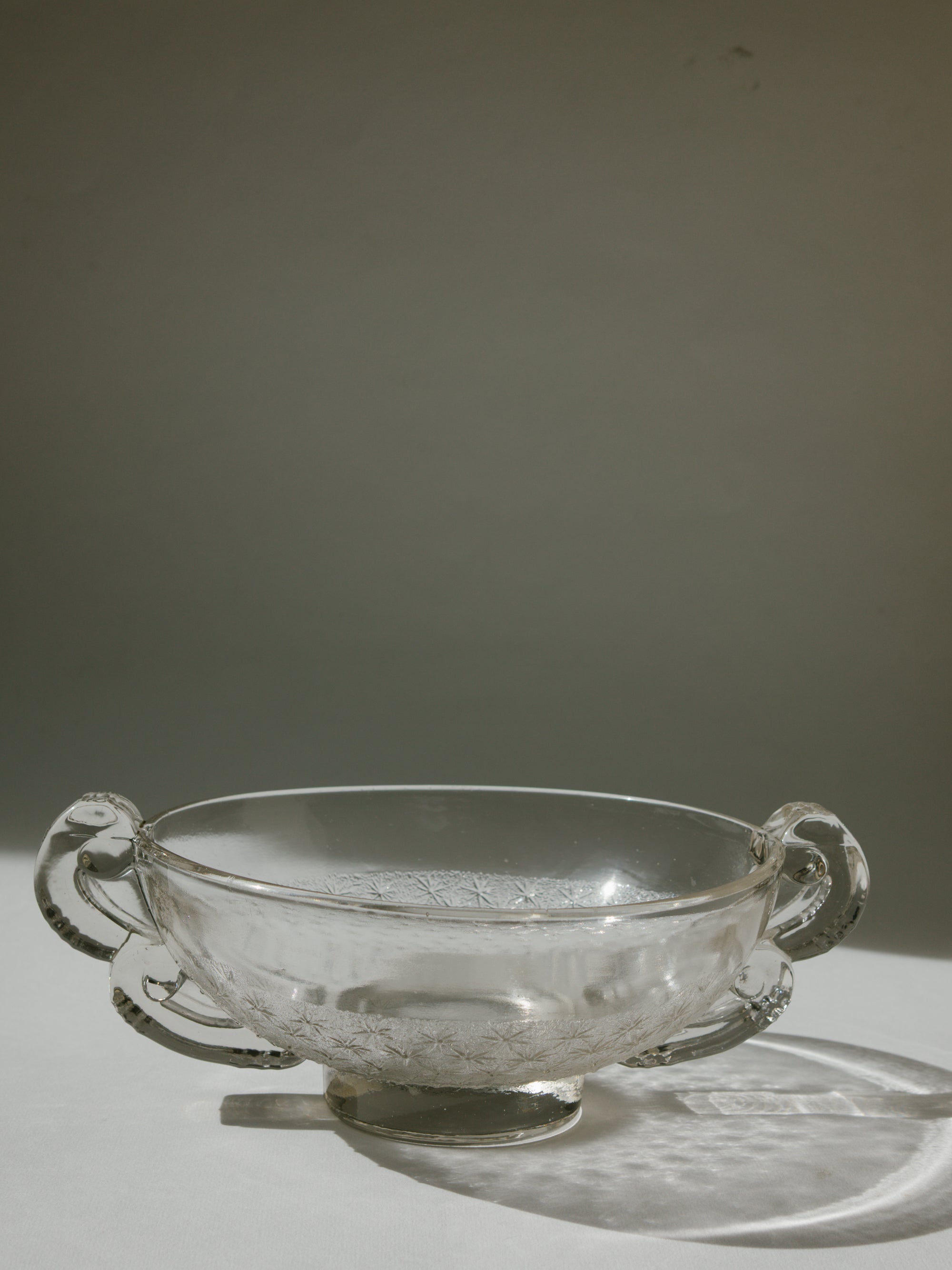Art Deco Pierre d'Avesn for Daum Nancy Frosted Glass Starburst Bowl