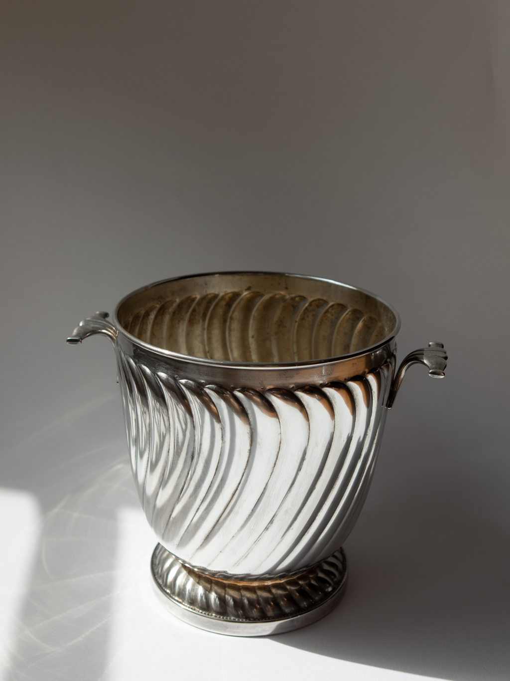 De Giovanni Milano Italian Silver-Plated Ribbed Champagne Bucket, c. 1970s