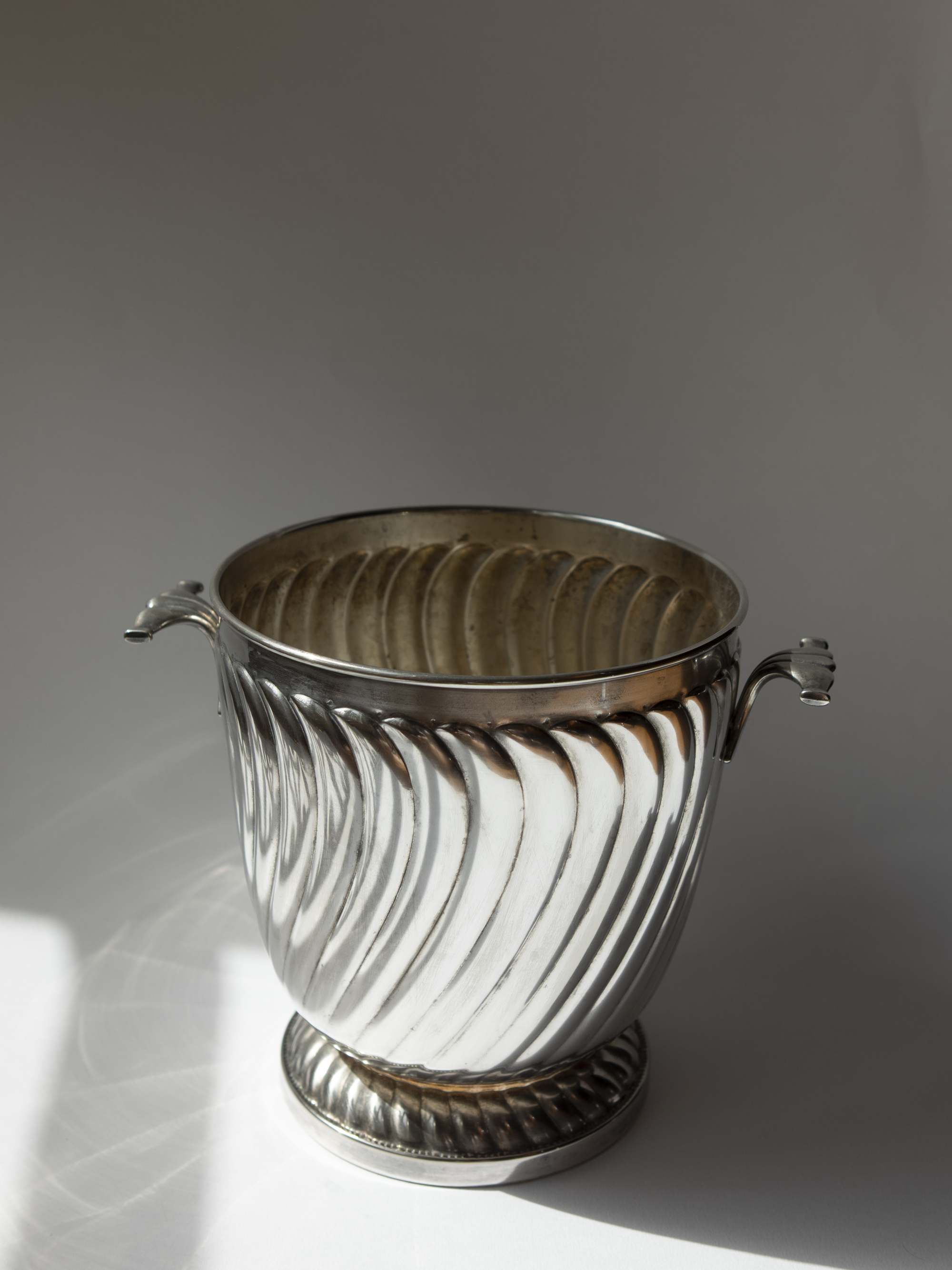 De Giovanni Milano Italian Silver-Plated Ribbed Champagne Bucket, c. 1970s