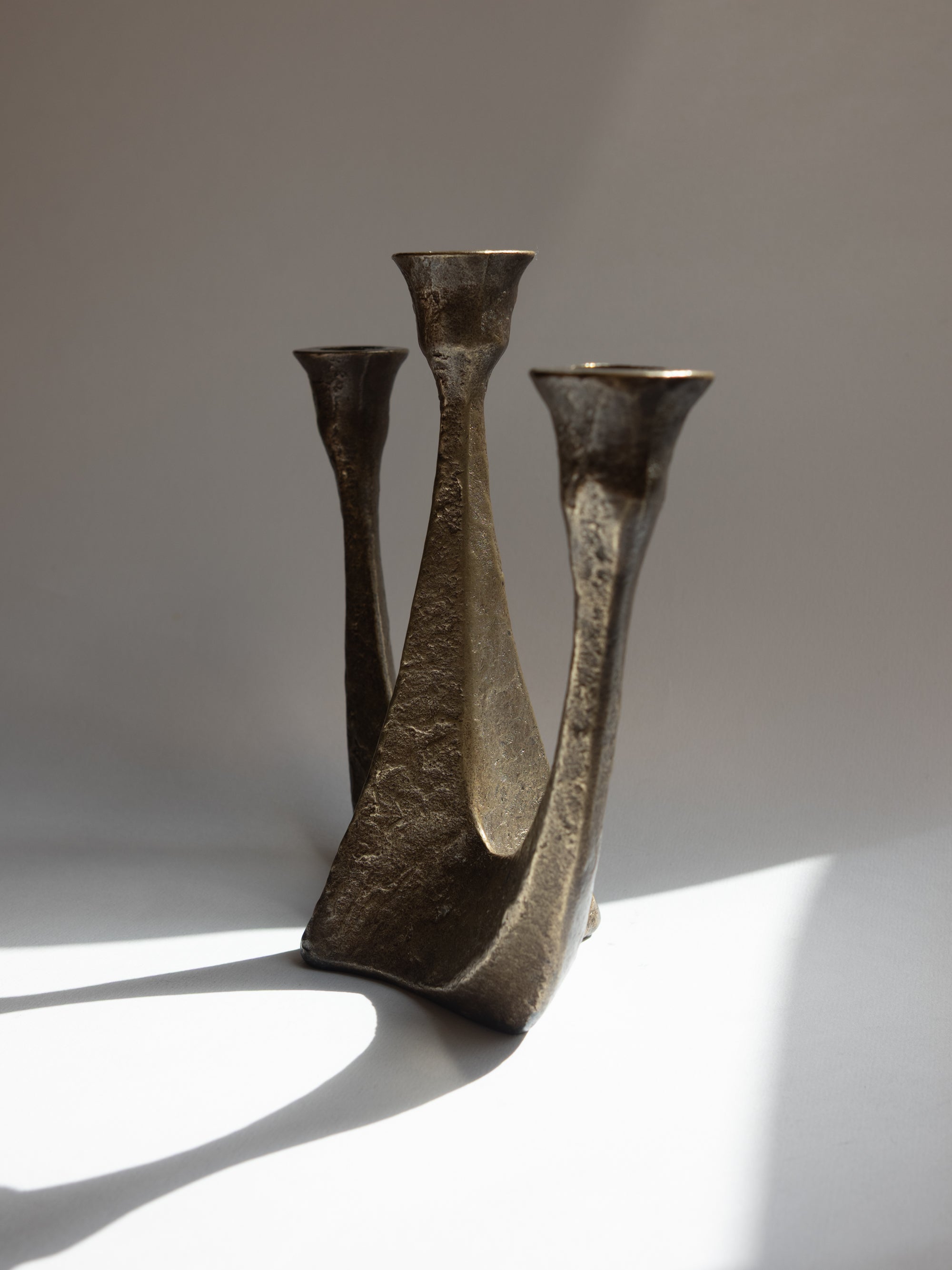 Candélabre brutaliste en bronze par Horst Dalbeck