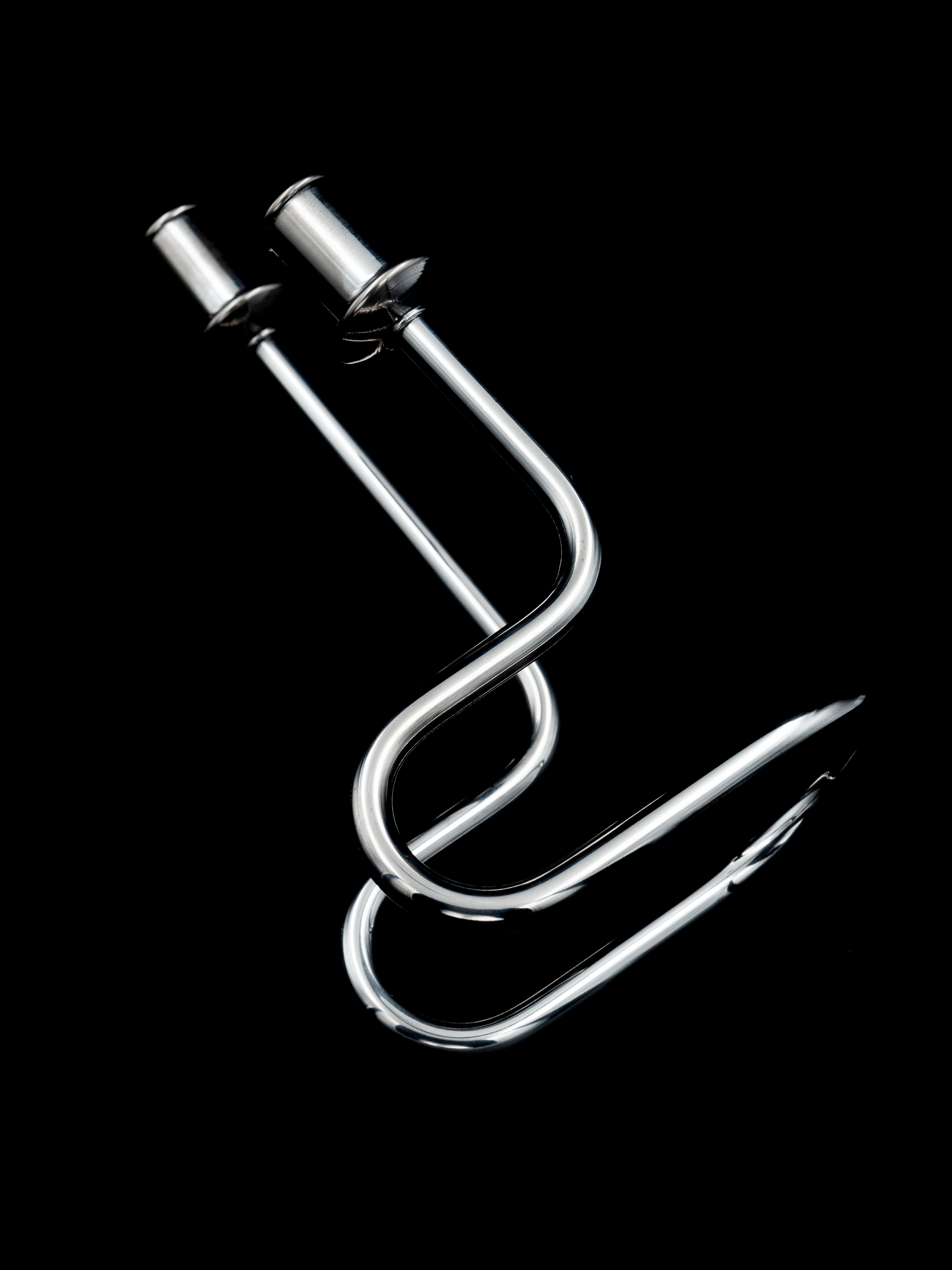 Continuous Loop Candle Holder