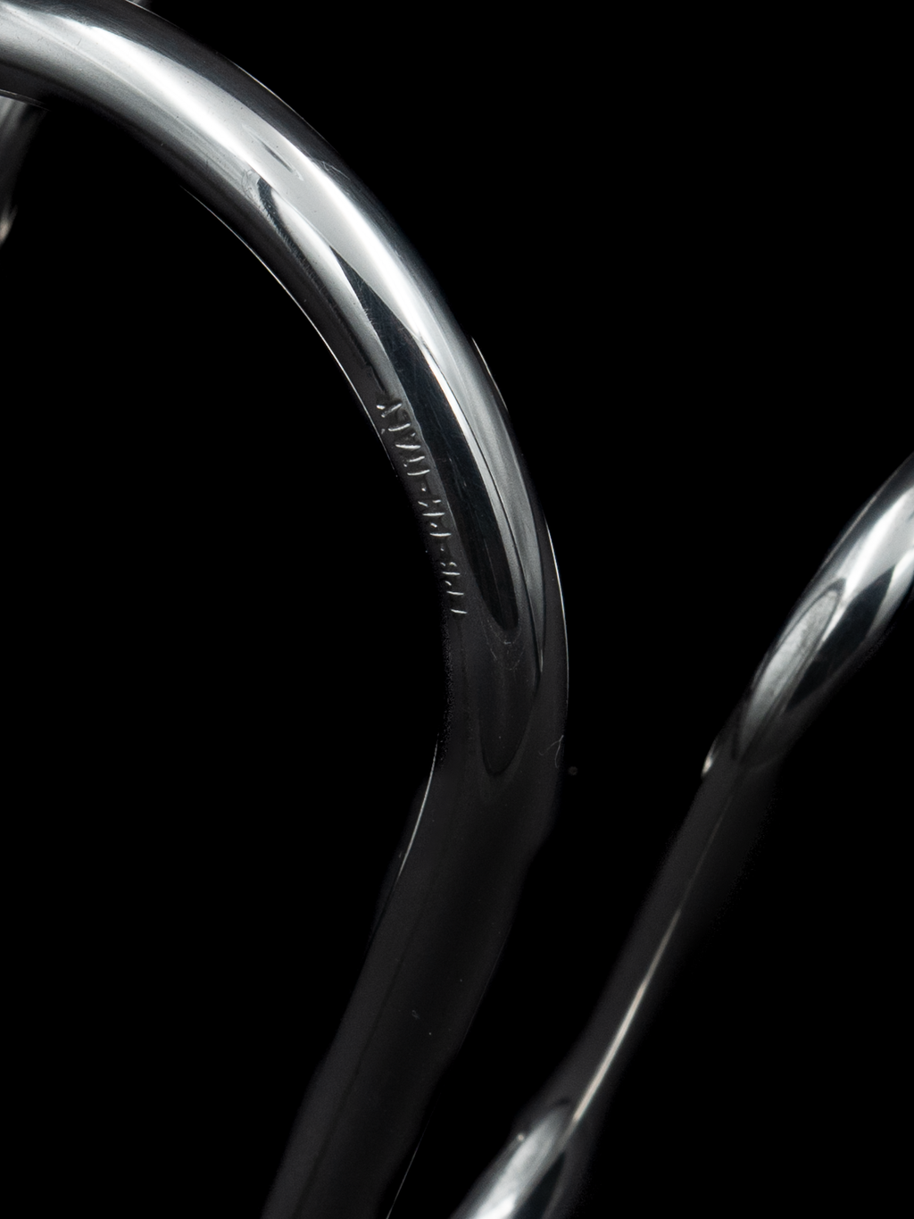 Continuous Loop Candle Holder