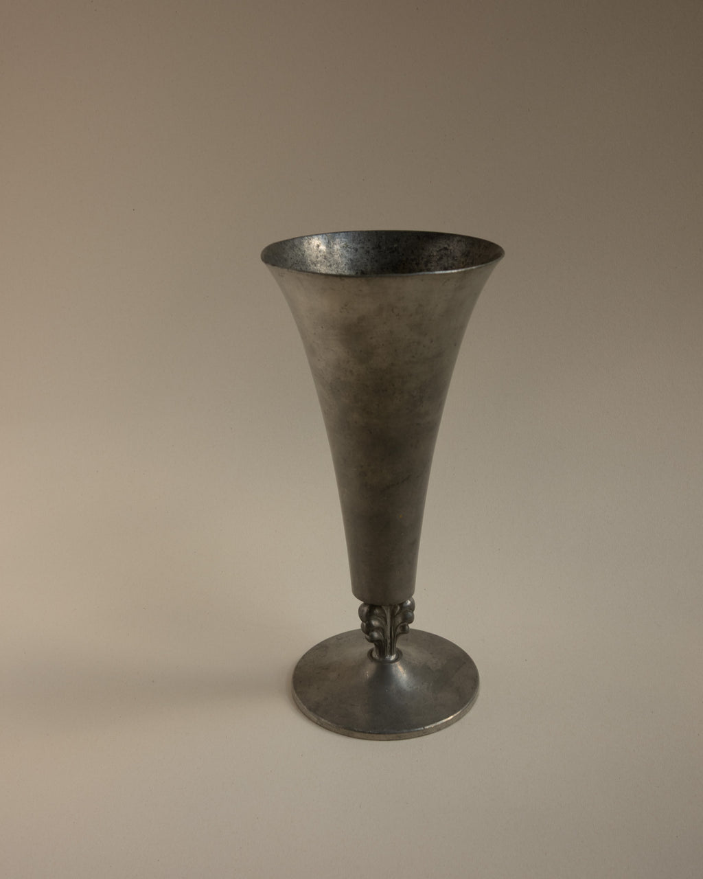 GAB Tenn Trumpet Vase