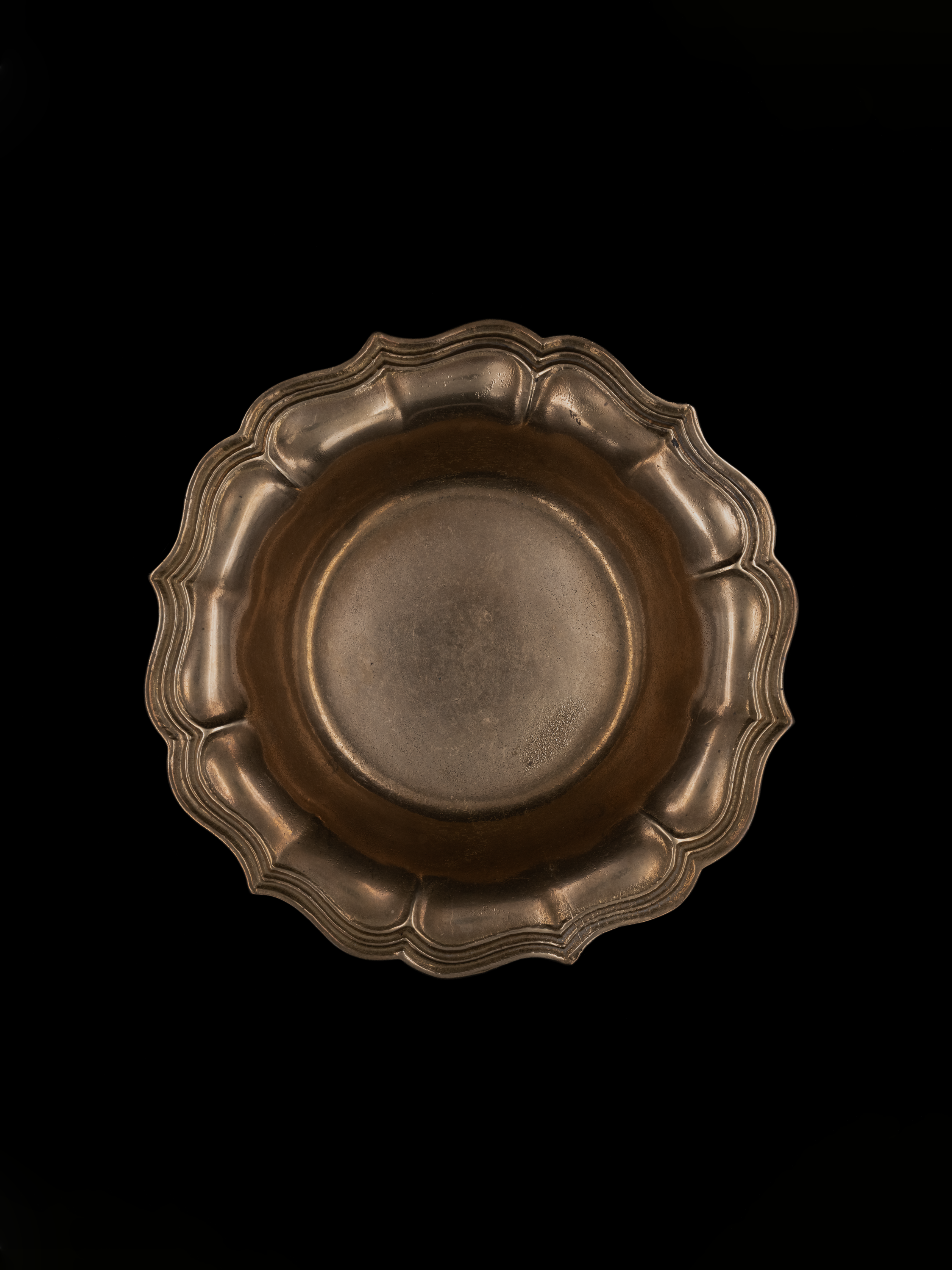 Scalloped Brass Decorative Bowl
