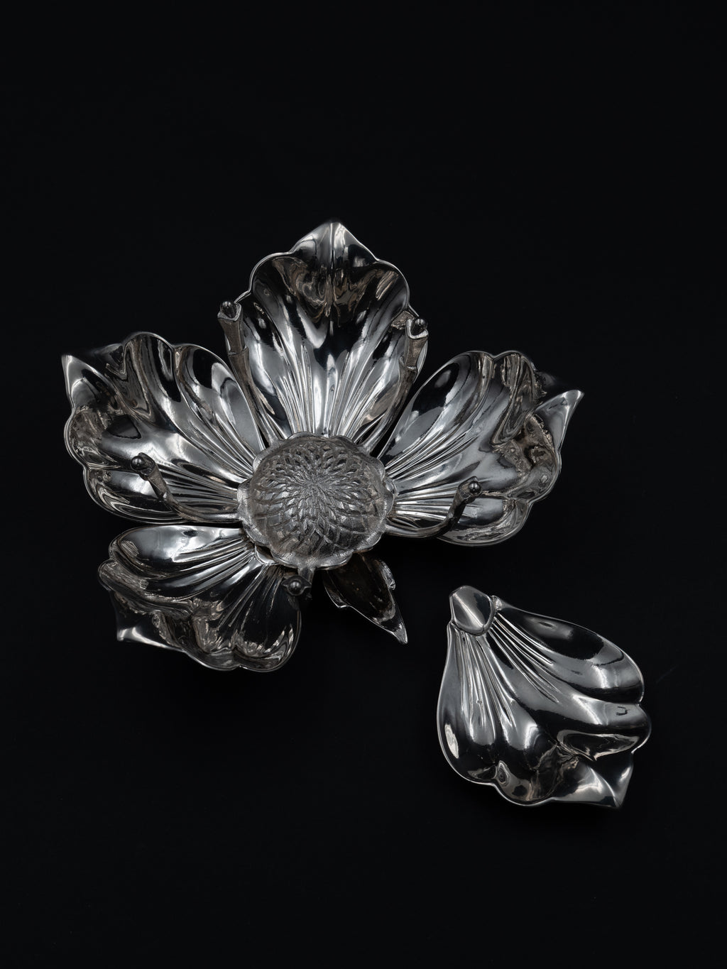 Silver-Plated Flower Ashtray